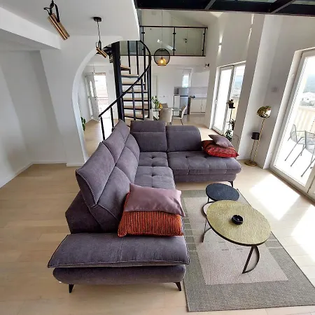 Penthouse Eva Primošten