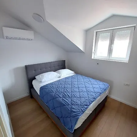 Penthouse Eva Apartmán Primošten